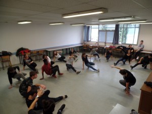 L'Association L'Danse est venue faire une démonstration pour lancer le projet des cours de Hip Hop sur le lycée agricole de La Cadène - Apprentis d'Auteuil